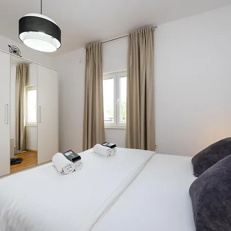 Holiday home La Pieda By Interhome Razanac